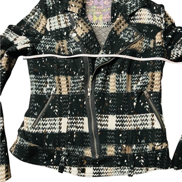 FREE PEOPLE WOMEN’S MOTTO JACKET SIZE 6 BLACK WITH TAN & GREEN - Picture 7 of 10